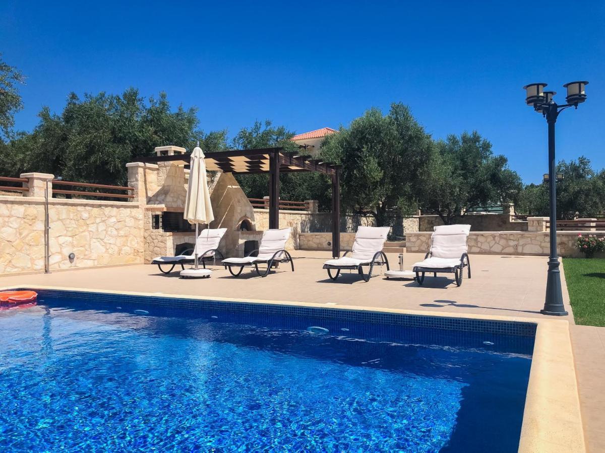 Levanda Luxury Stone